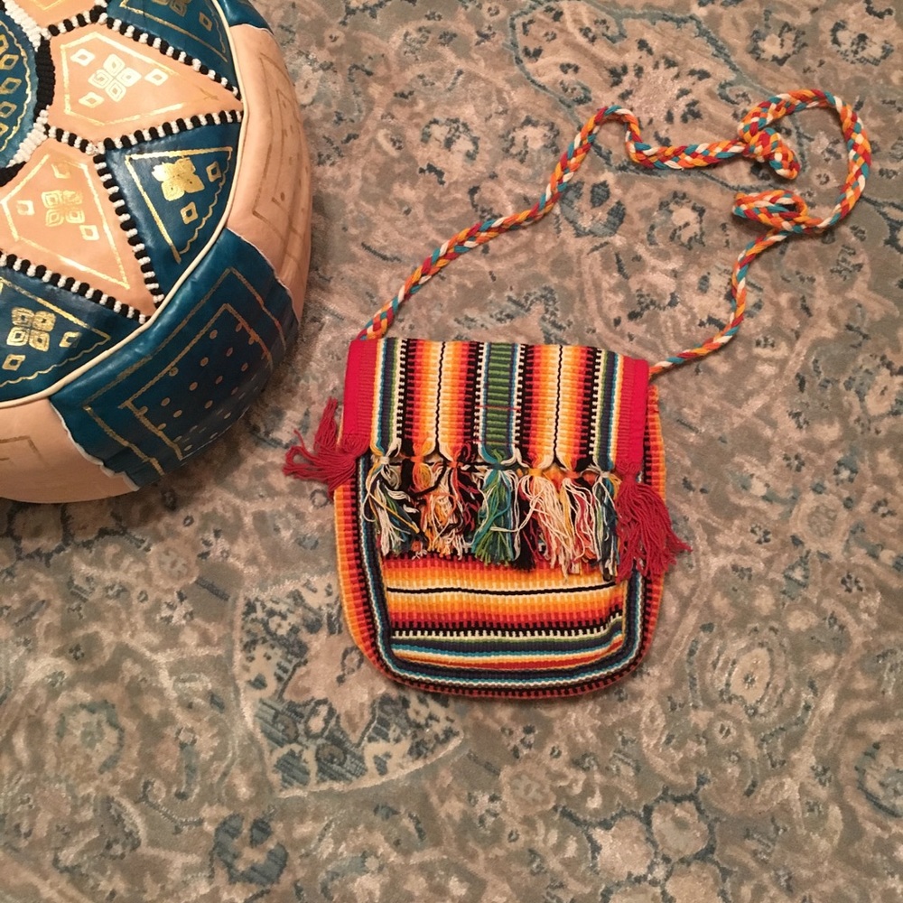 colorful cross body bag urban outfitters- ecote - Picture 1 of 2