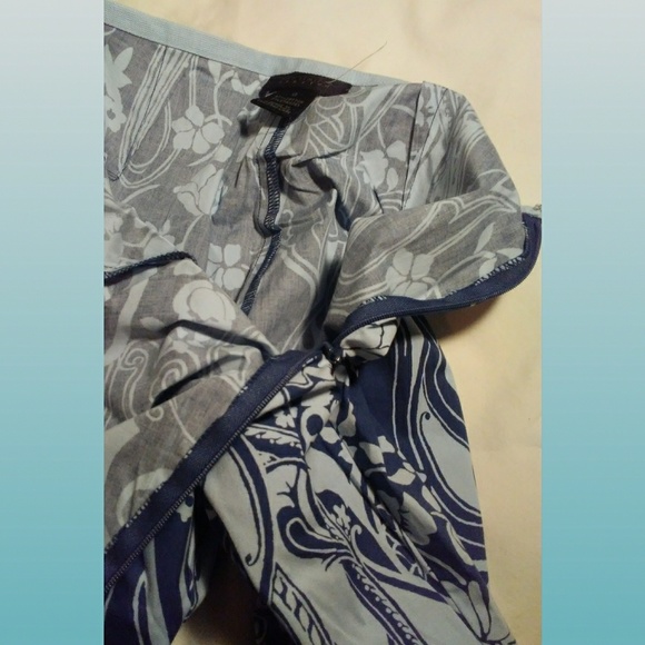 The Limited Stretch Capris~sz 0~LN - Picture 6 of 6