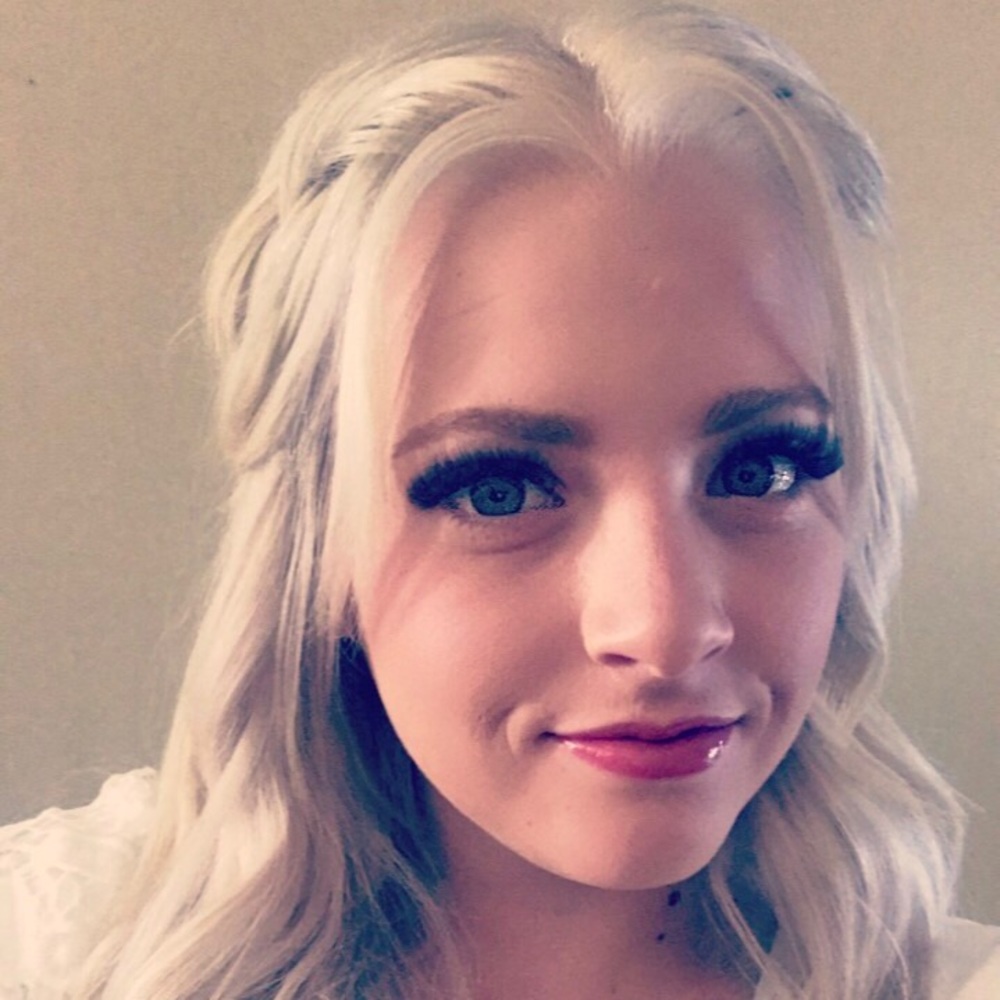 Meet your Posher, Natalia