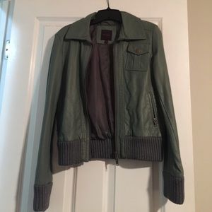 The Limited cute green jacket