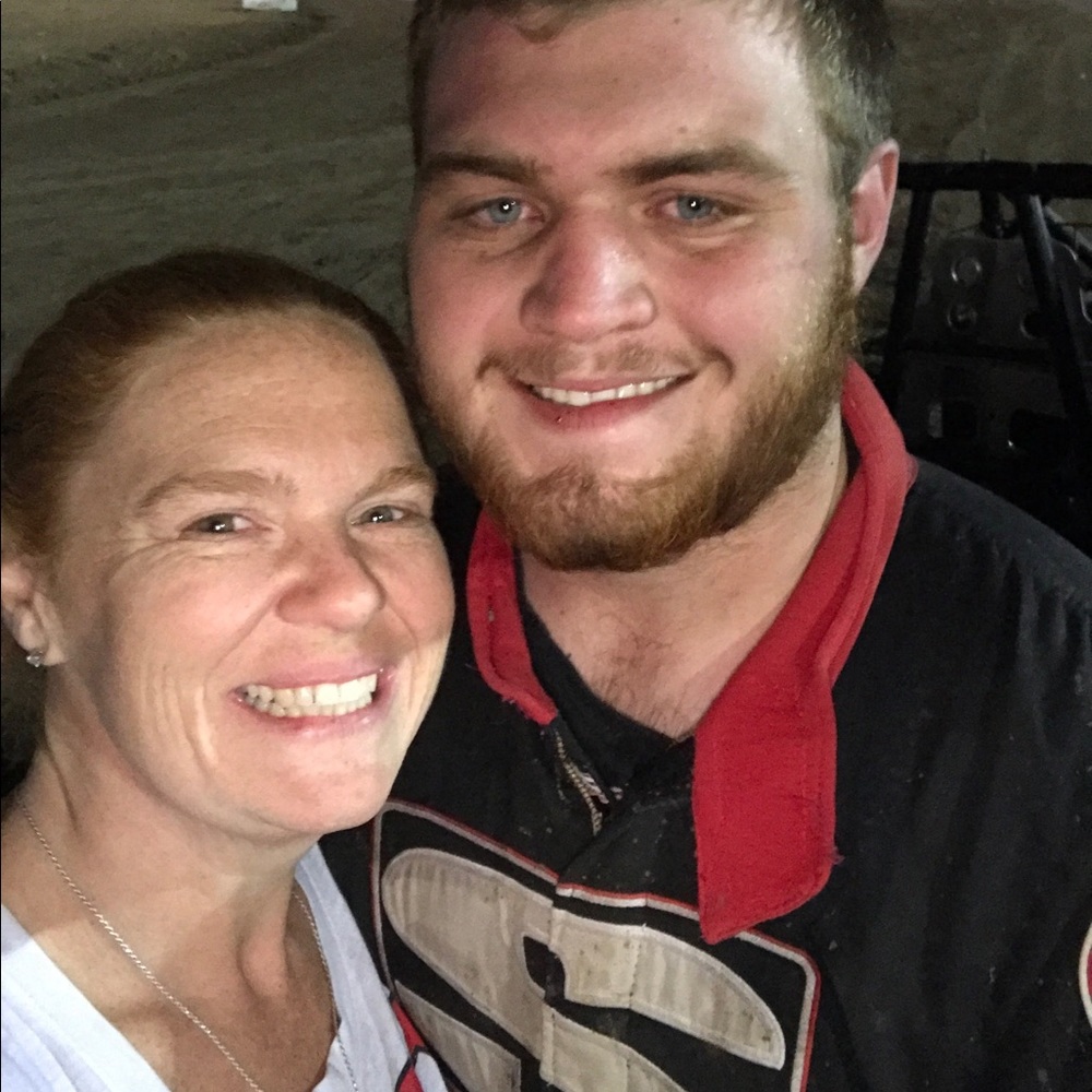 Meet your Posher, Tiffany