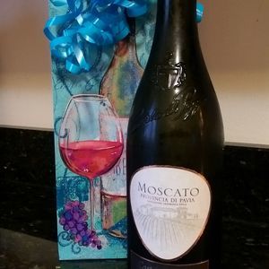 Meet your Posher, Janice