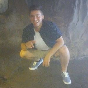 Meet your Posher, Alex