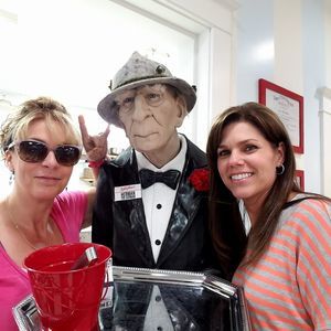 Meet your Posher, Pam