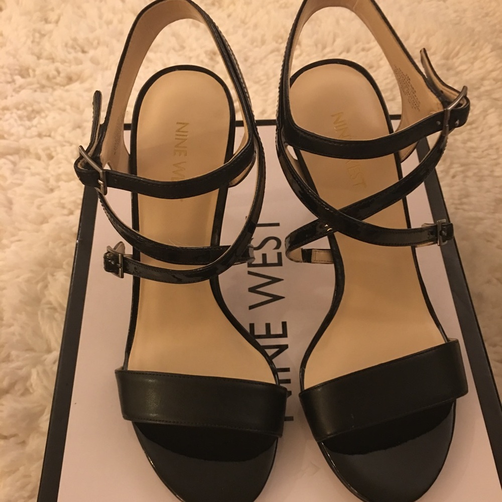 Nine West black strappy shoes