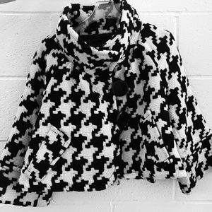 Cropped Houndstooth Jacket