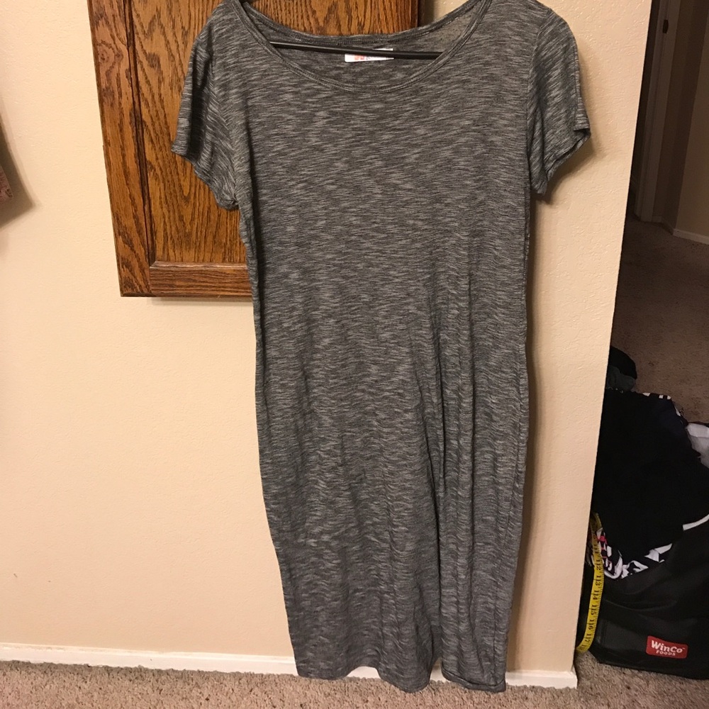 SOLD Lularoe Julia size medium black heathered HTF