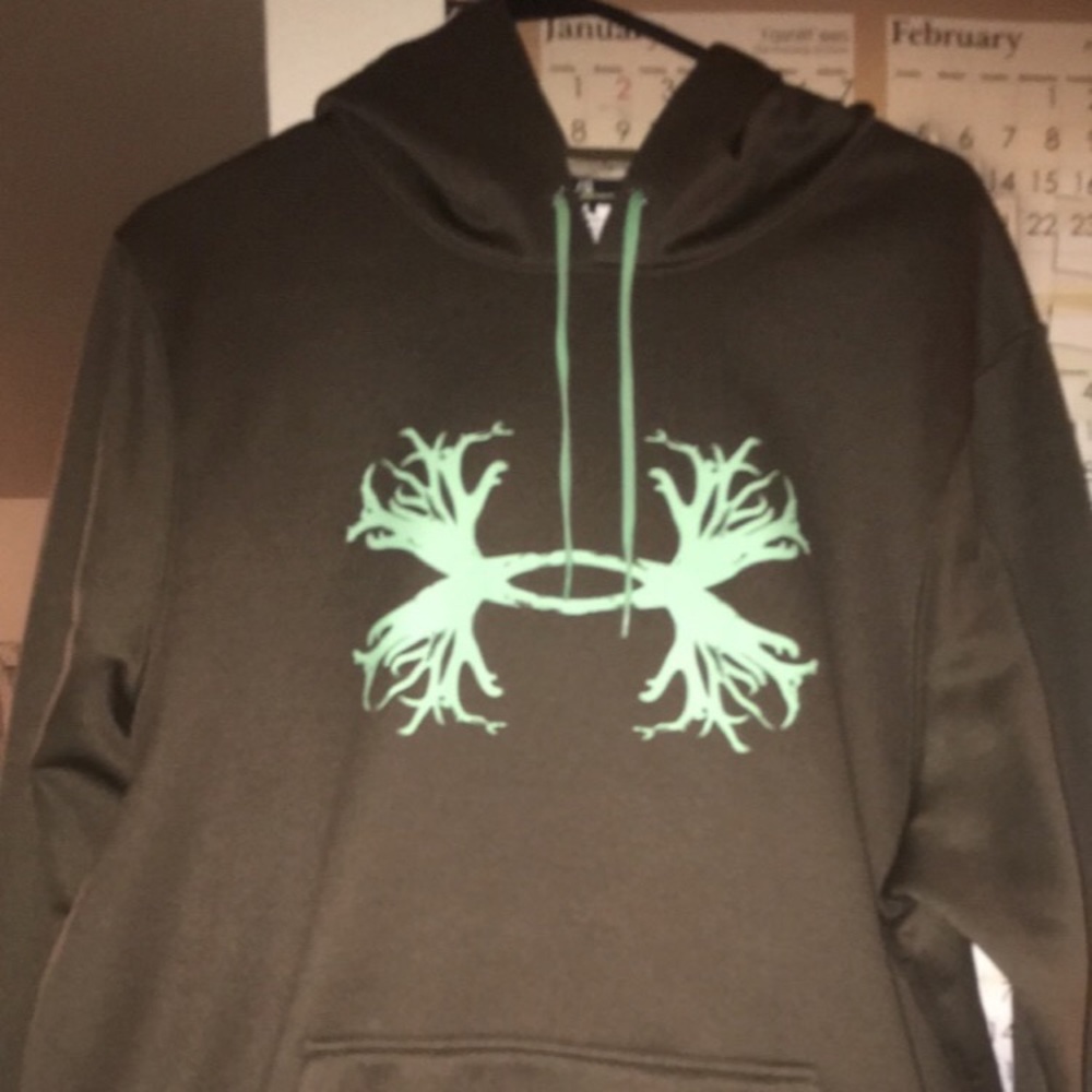 Under armor Hunt sweater