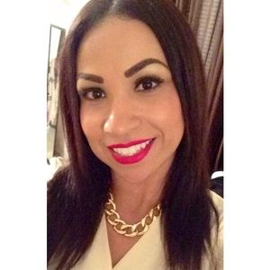 Meet your Posher, Cynthia