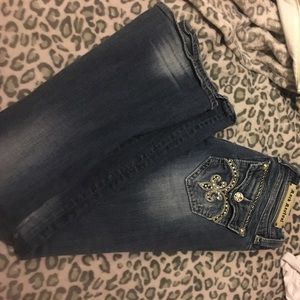 Rock revival Sasha flare size 29