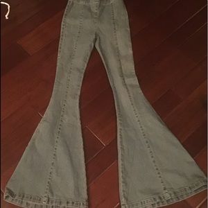 Brandy Melville chiaro flared front pocket jeans