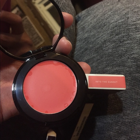 SOLD 3 creamy cheek and lip tints - Picture 5 of 7