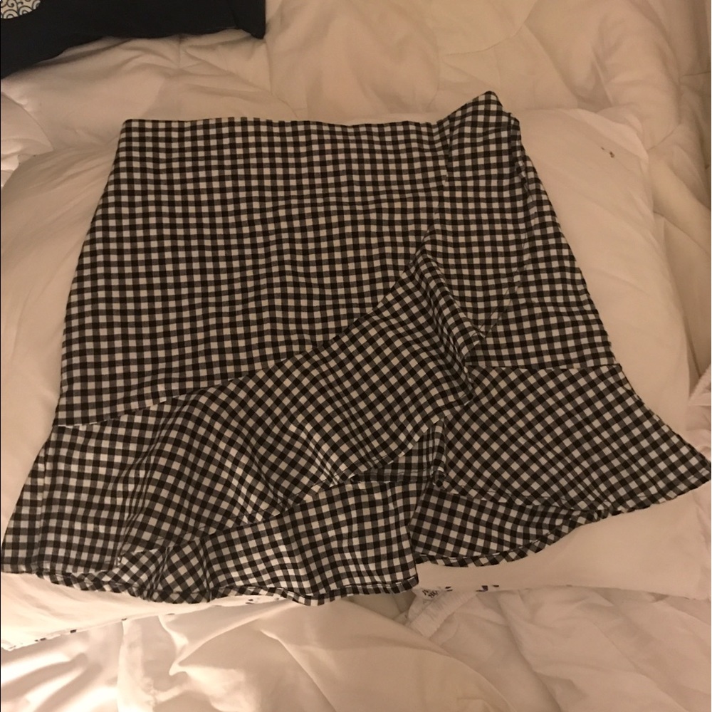 Gingham Ruffle Mini Skirt