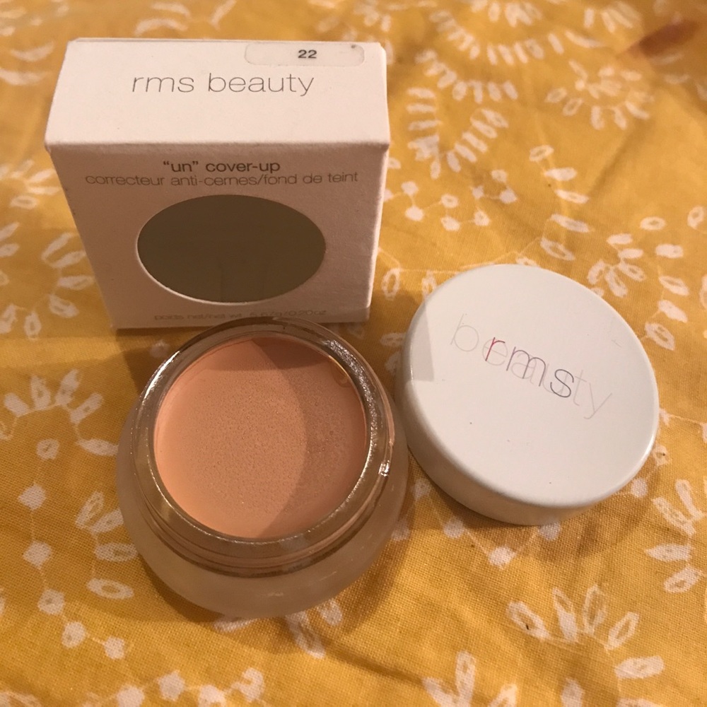rms "un" cover up in shade 22