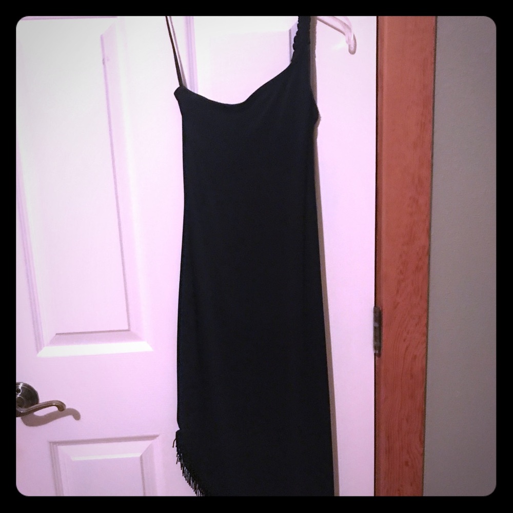 Black asymmetrical dress 🖤