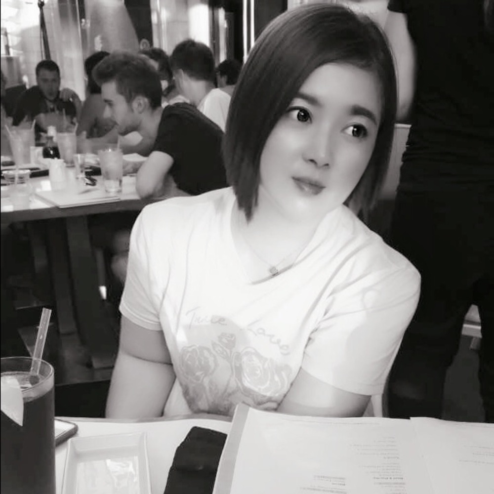 Meet your Posher, Rongrong