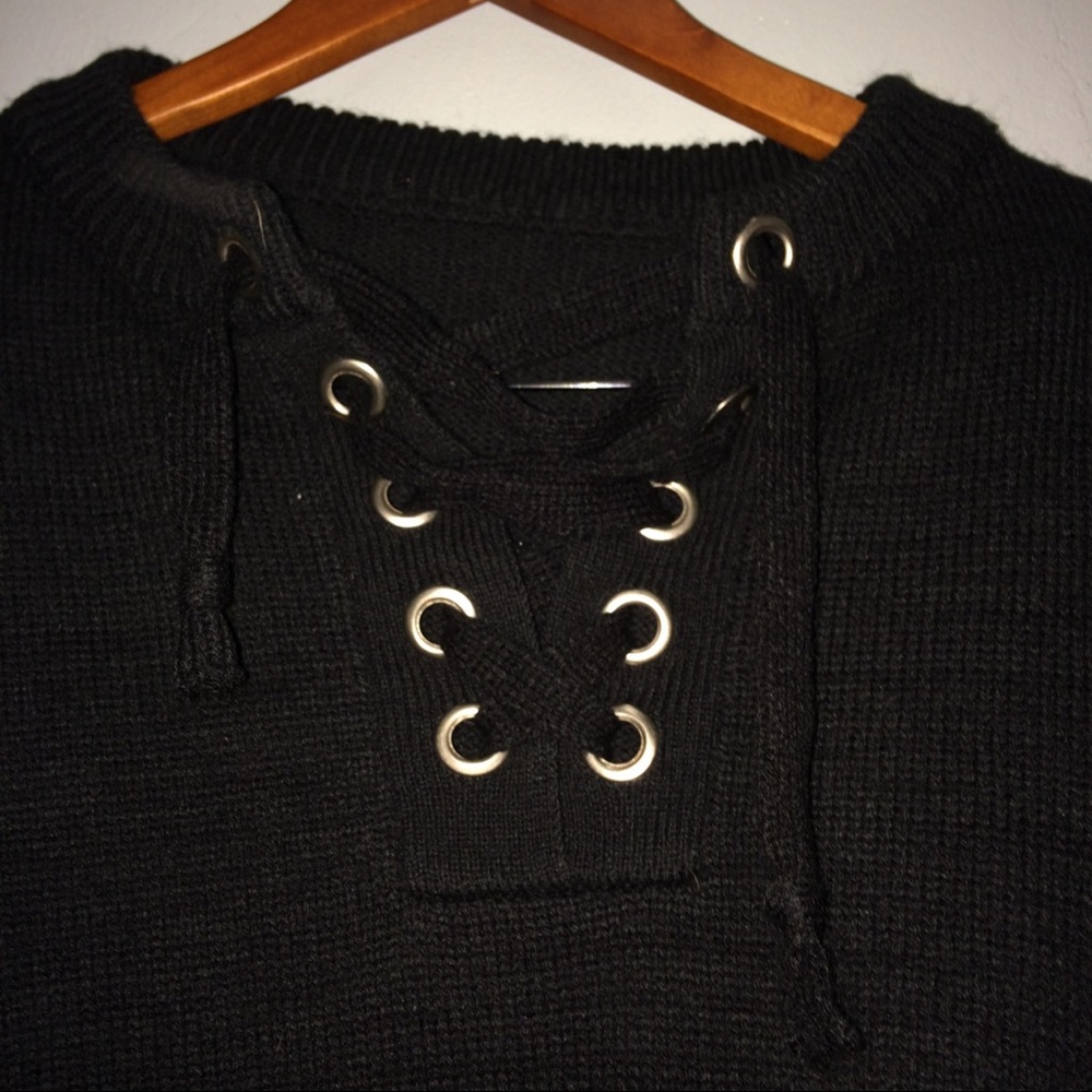 Women's sweater