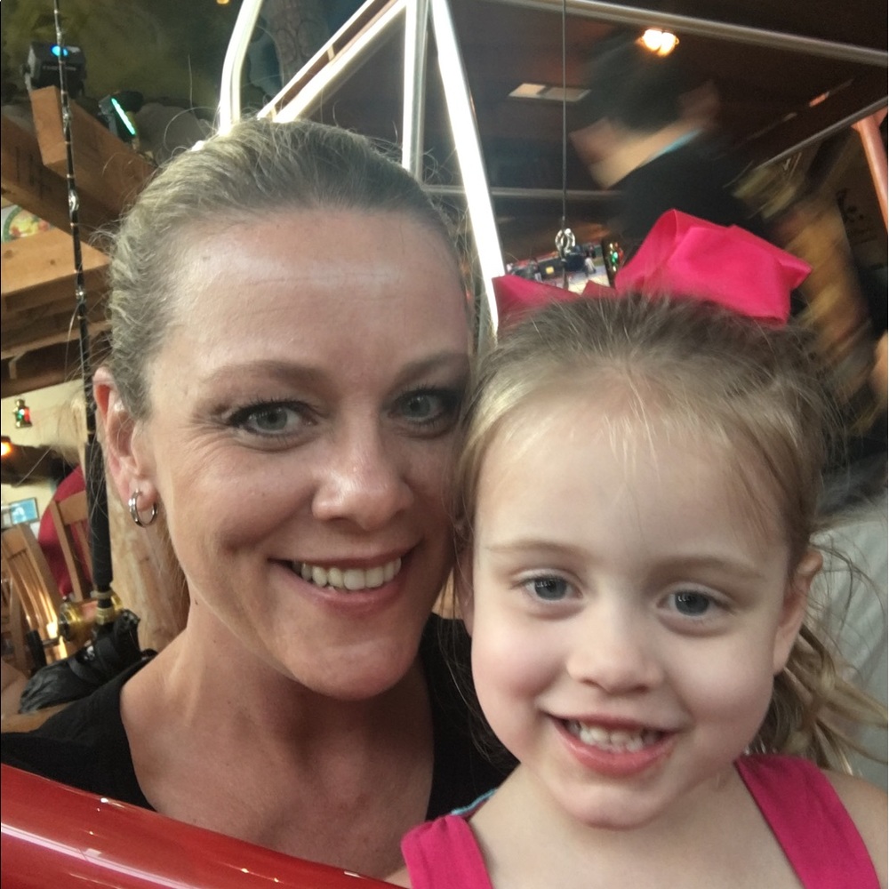 Meet your Posher, Hheather