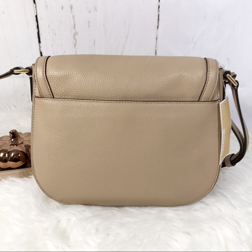 ❤️SOLD❤️Michael kors messenger bag/ purse leather - Picture 5 of 8