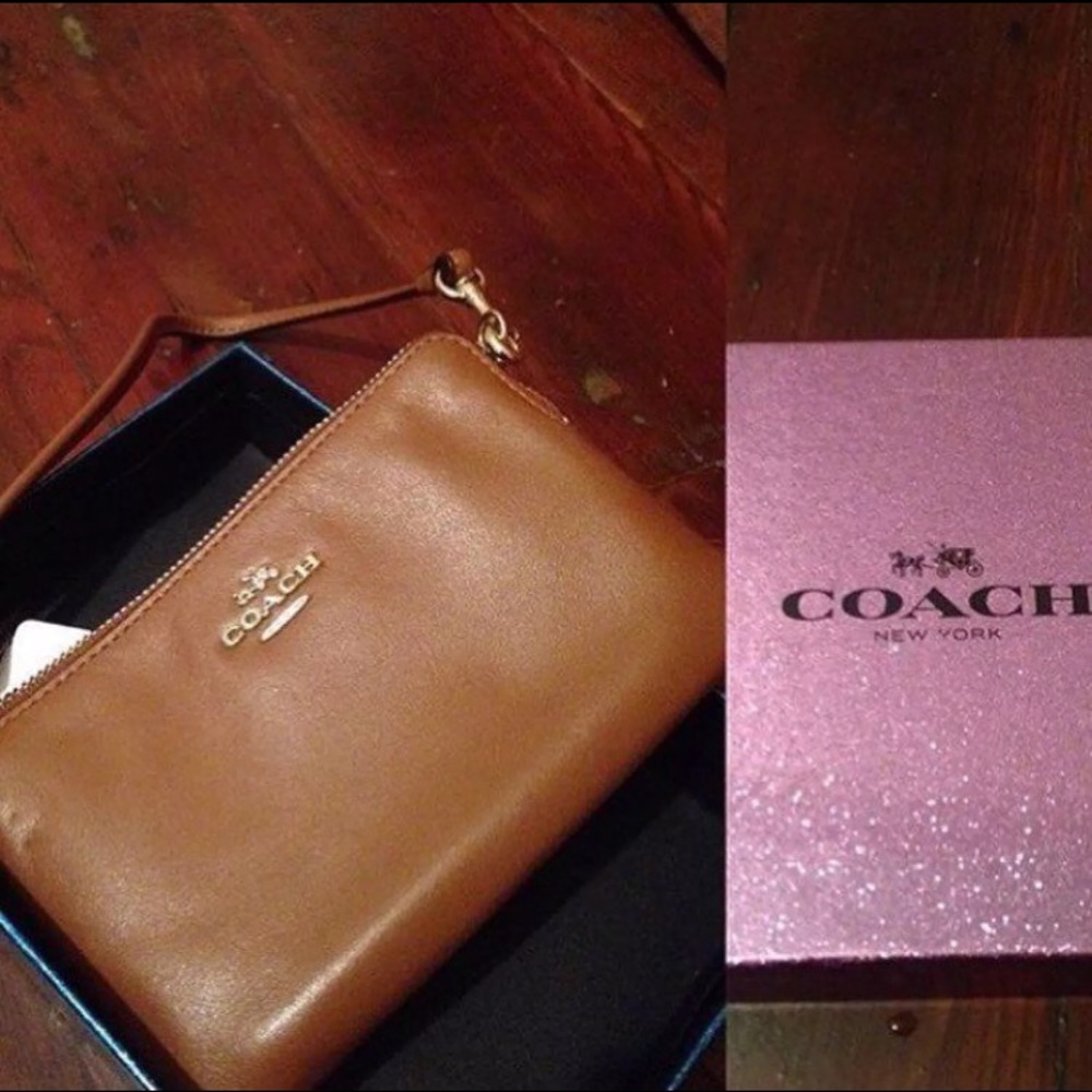 Coach wallet
