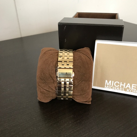 Michael kors watch - Picture 2 of 2
