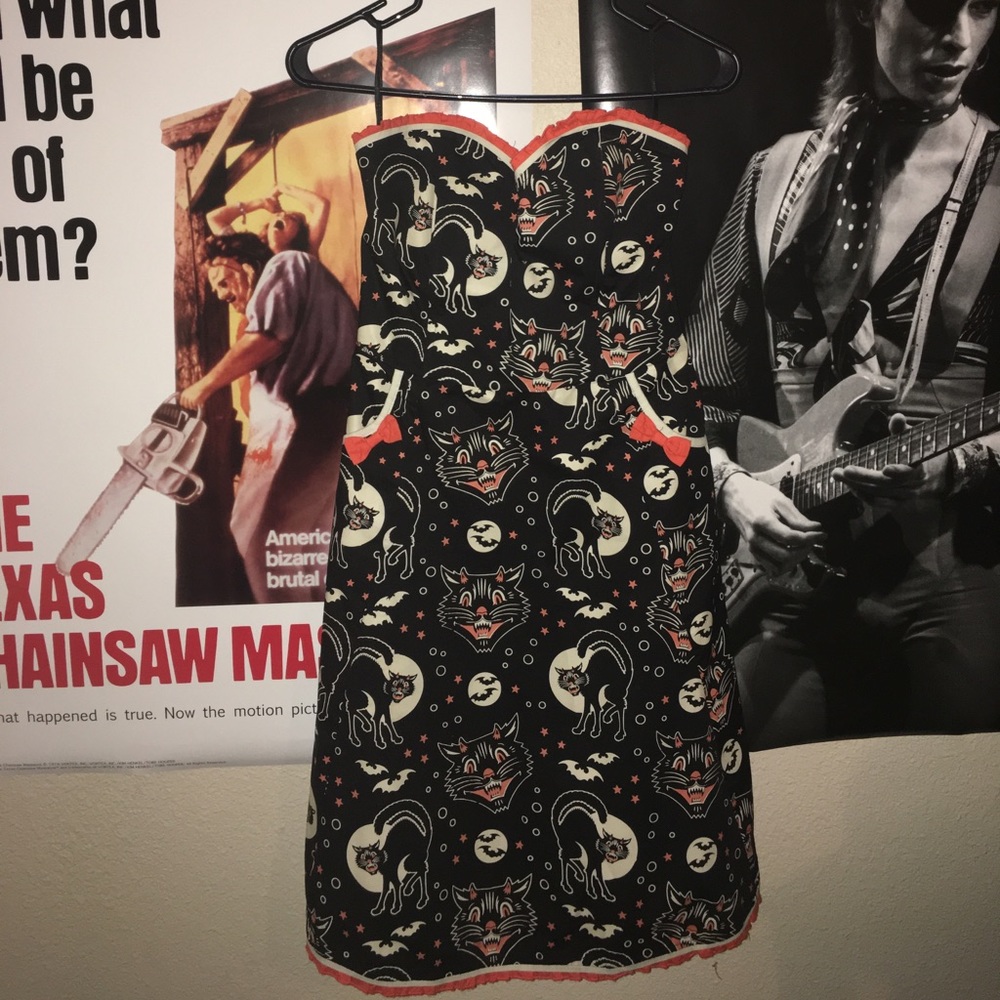 Halloween black cat dress.