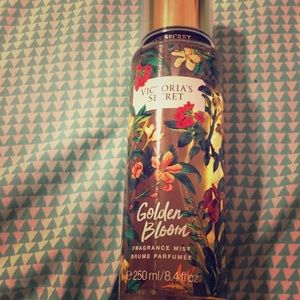 Victoria secret fragrance mist
