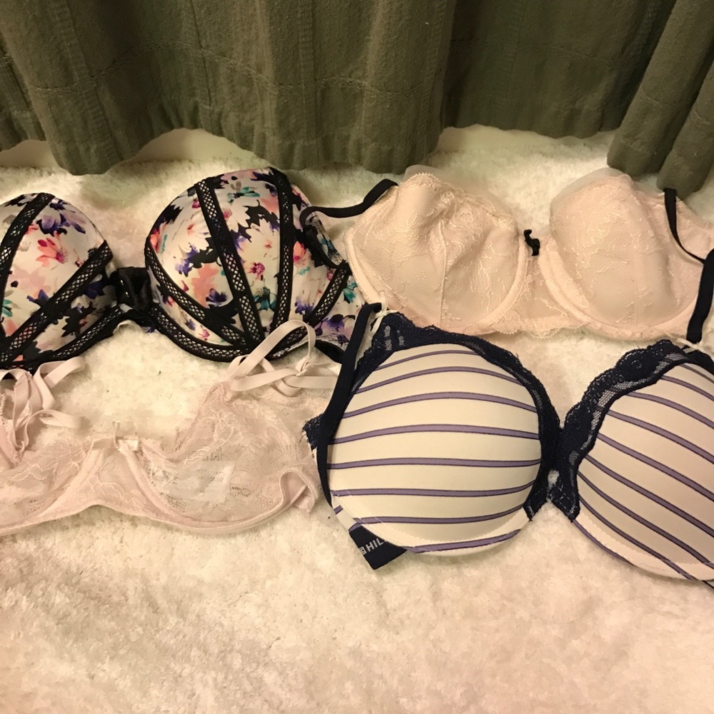 Bras, different sizes and prices