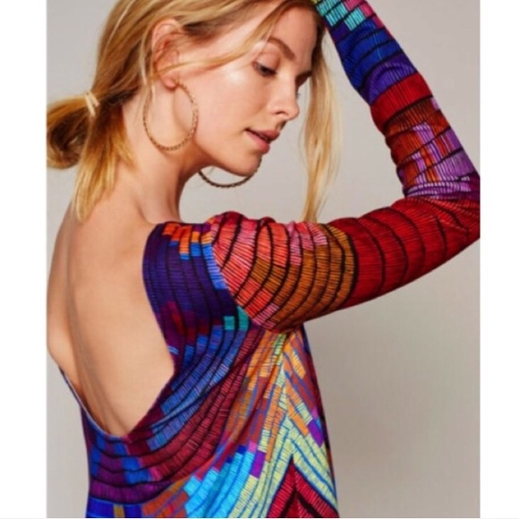 🎉HP🎉 Red Radial Swing DRESS Print Stretch NEW!! - Picture 2 of 6