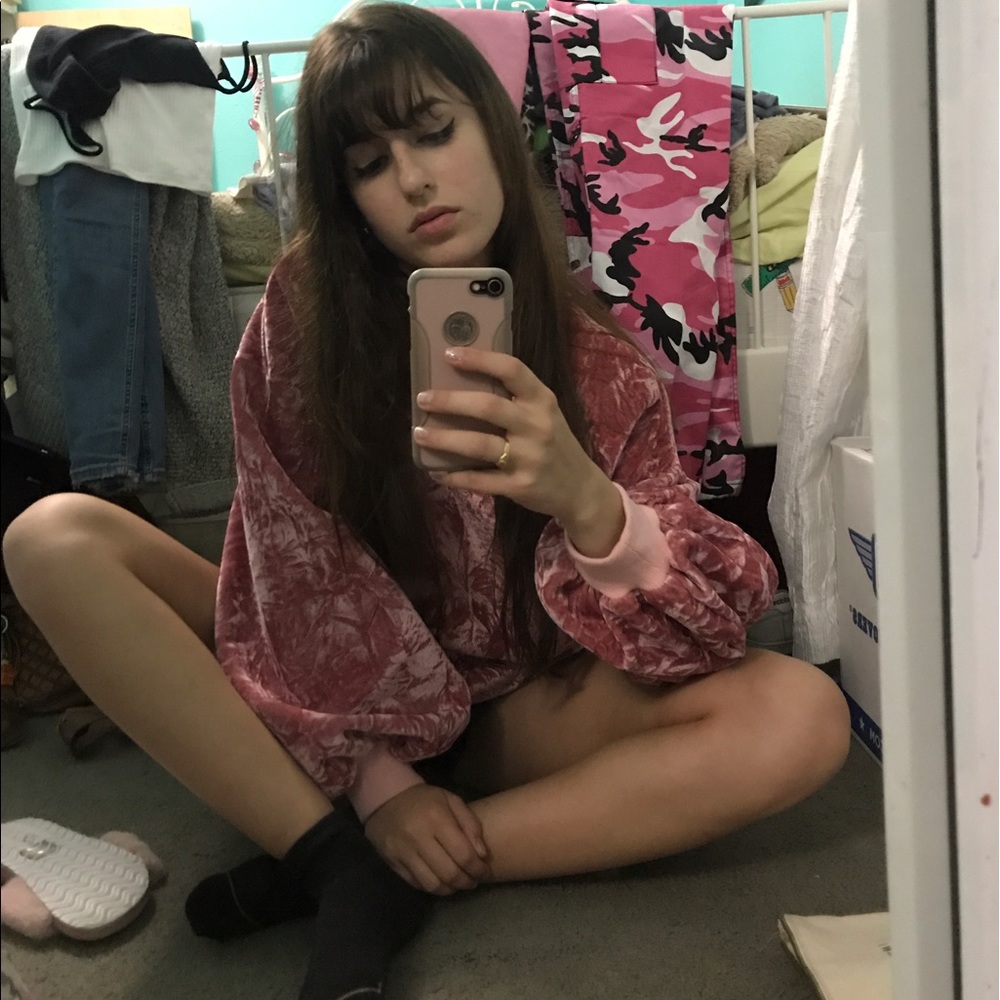 Meet your Posher, Jade