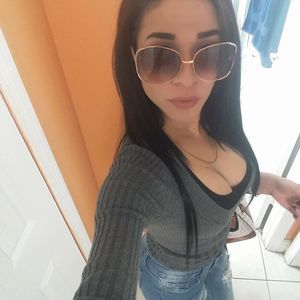 Meet your Posher, Dayesi