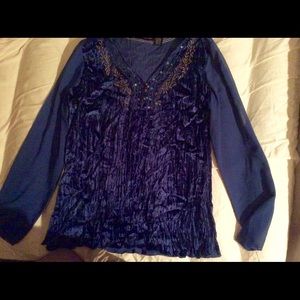 🎈PRICE DROP🎈 NWOT Metro Style Blue Long Sleeve