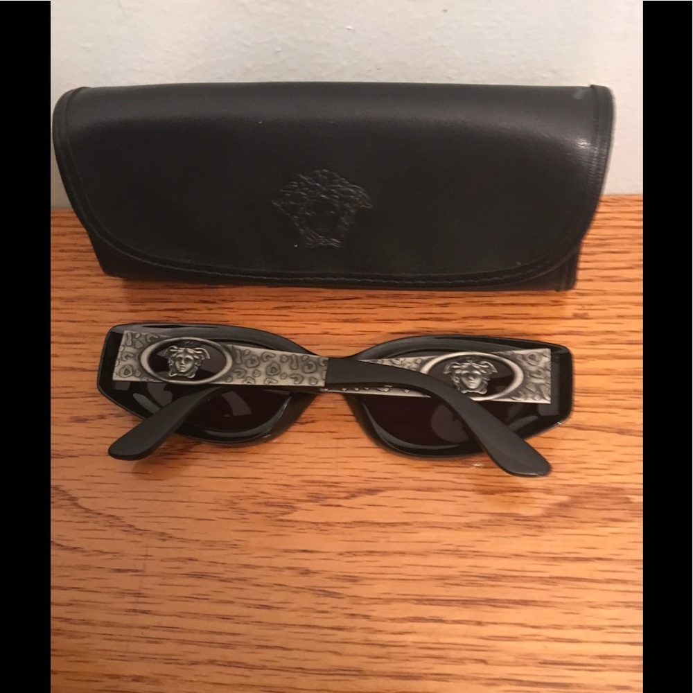 NEW AUTHENTIC VERSACE SUNGLASSES