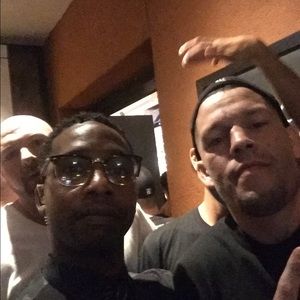 Meet your Posher, Lester