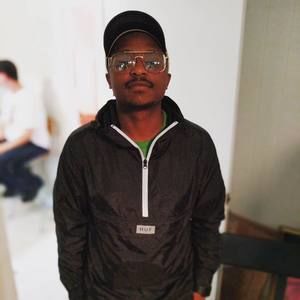 Meet your Posher, Chris