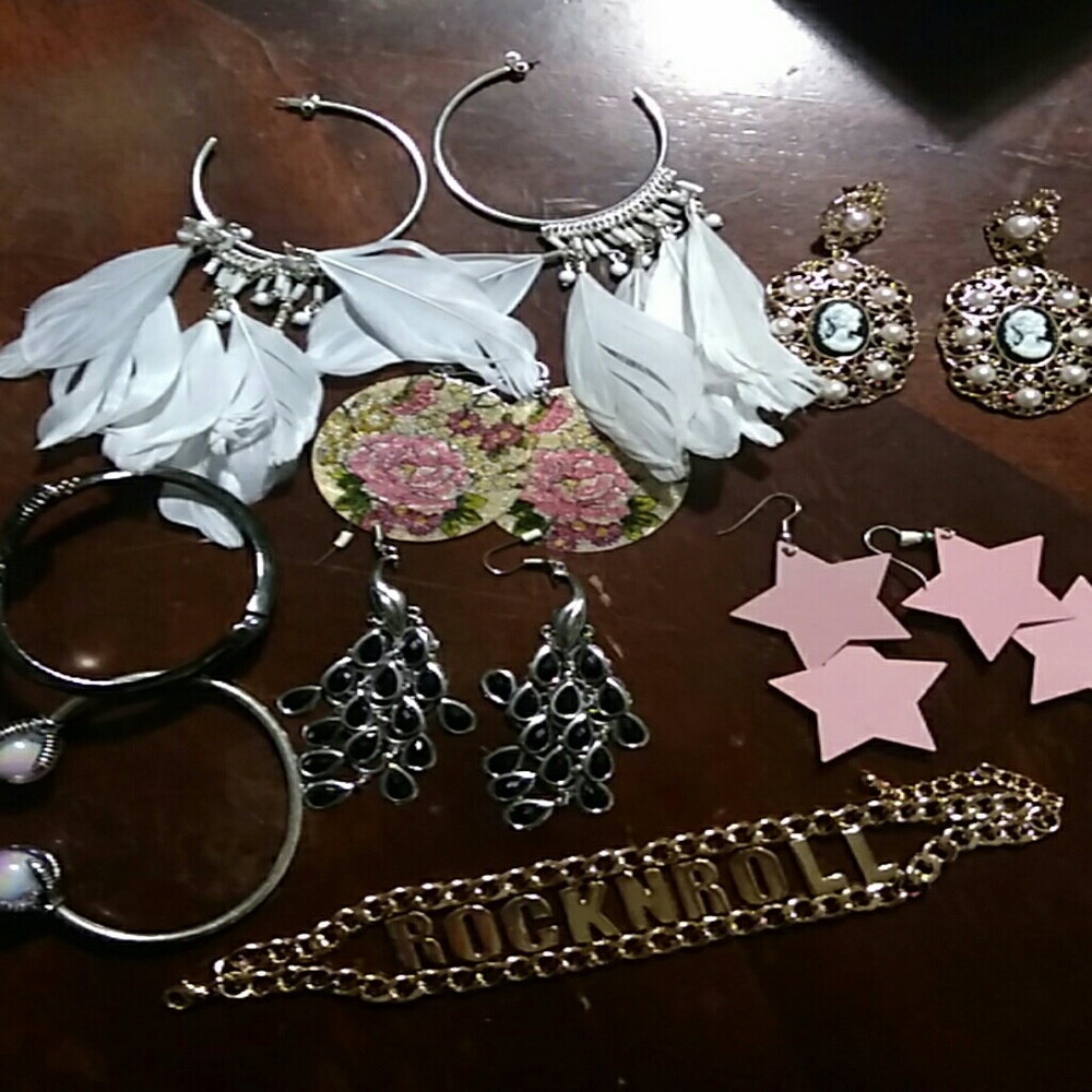 Jewelry bundle
