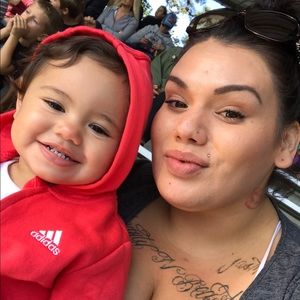 Meet your Posher, Alexandriah