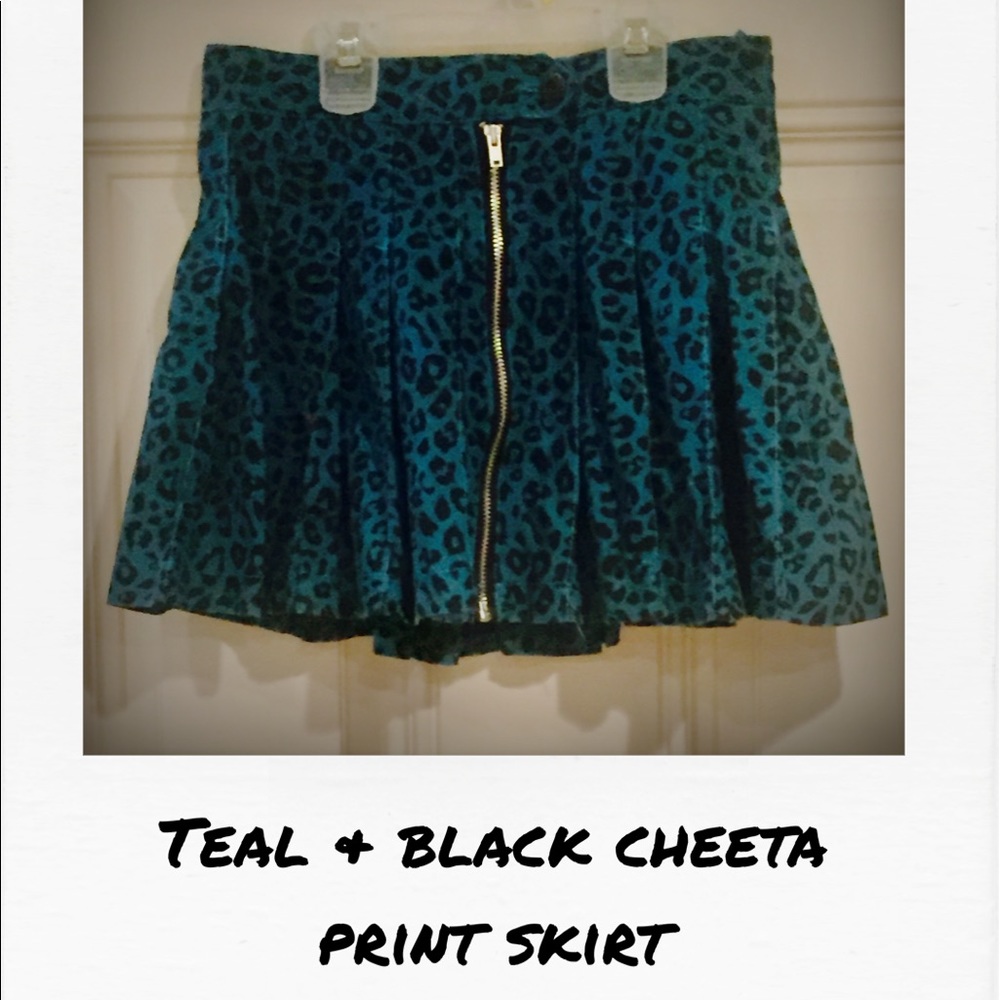 BOGO TEAL & BLACK CHEETAH PRINT SKIRT!!!