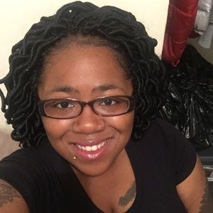 Meet your Posher, Marlisa