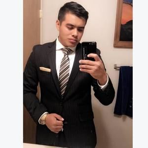 Meet your Posher, Javier