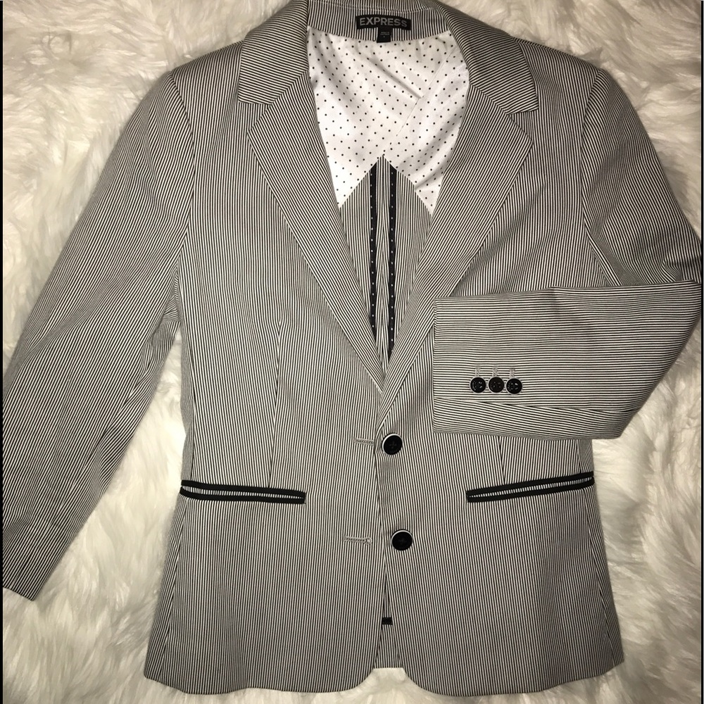 EXPRESS blazer. SZ 4. Black and white stripes