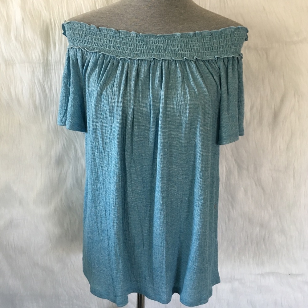 ✨ NWT Max Studio Off the Shoulder Striped Top