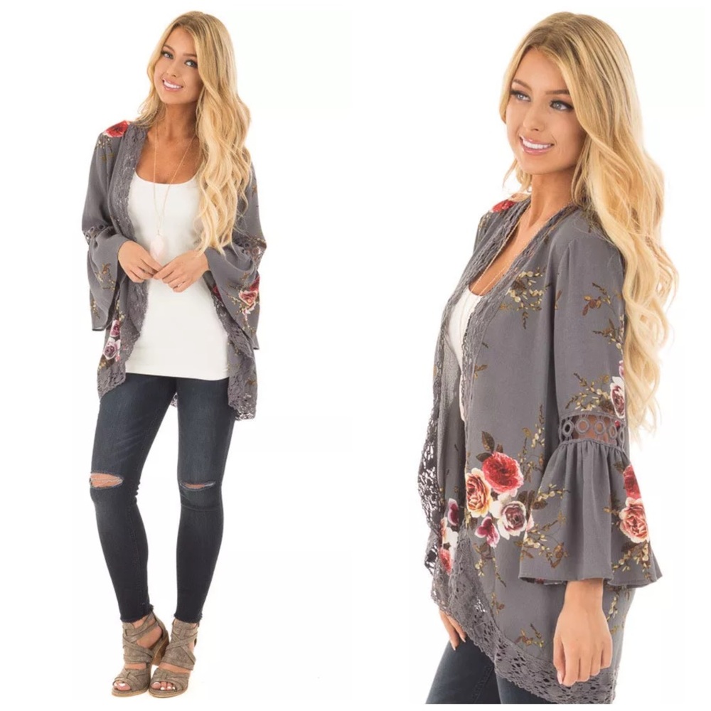 ✨The Annabelle floral Kimono with bell sleeve