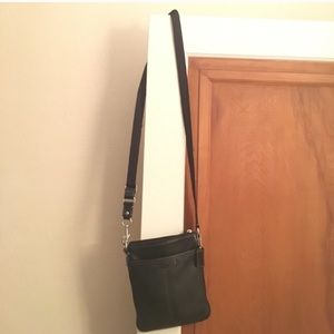 Black leather coach purse crossbody