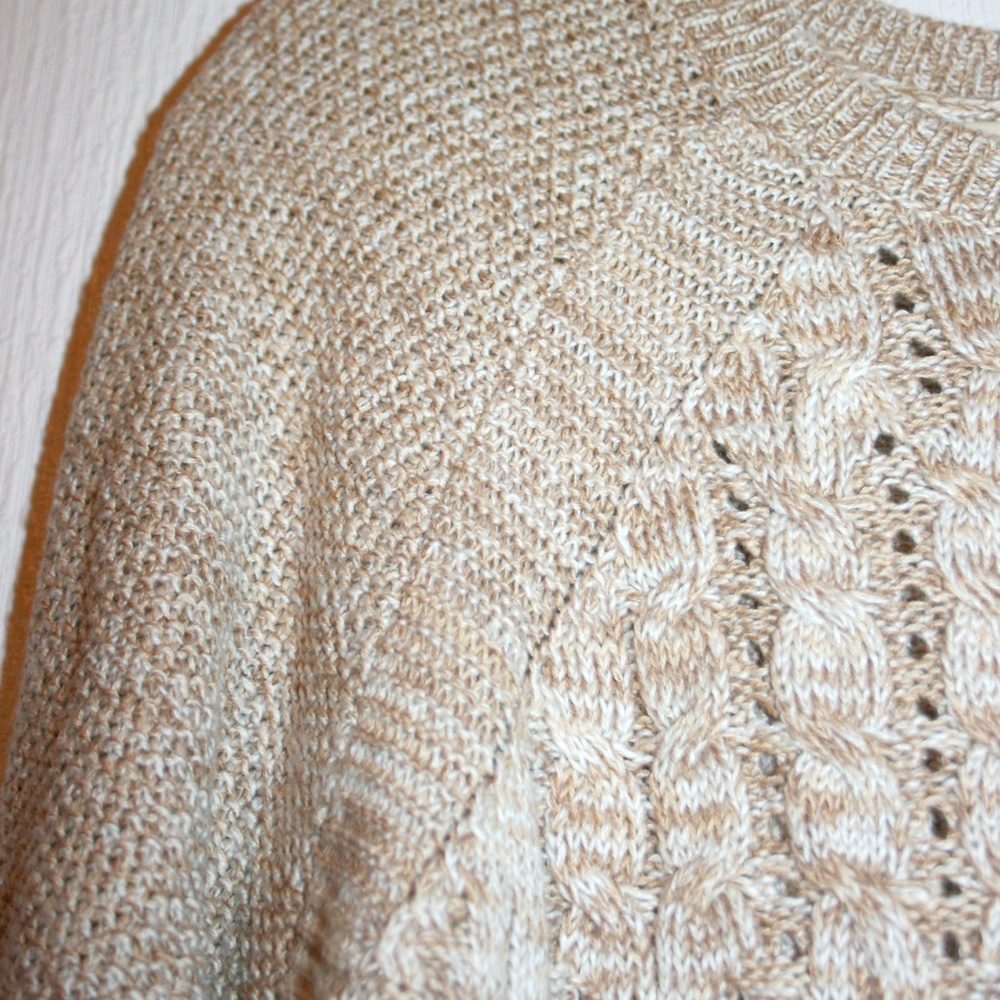 XL Intricate Cable Knit Crew Neck Sweater NWT - Picture 2 of 8