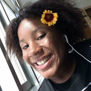 Meet your Posher, Evany