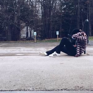 Meet your Posher, Tai