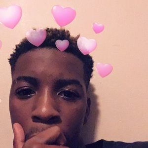 Meet your Posher, Amir