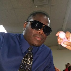 Meet your Posher, Nige