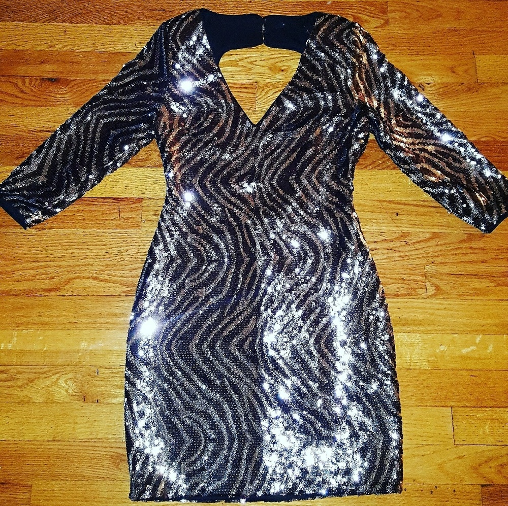NWOT Sequins dress